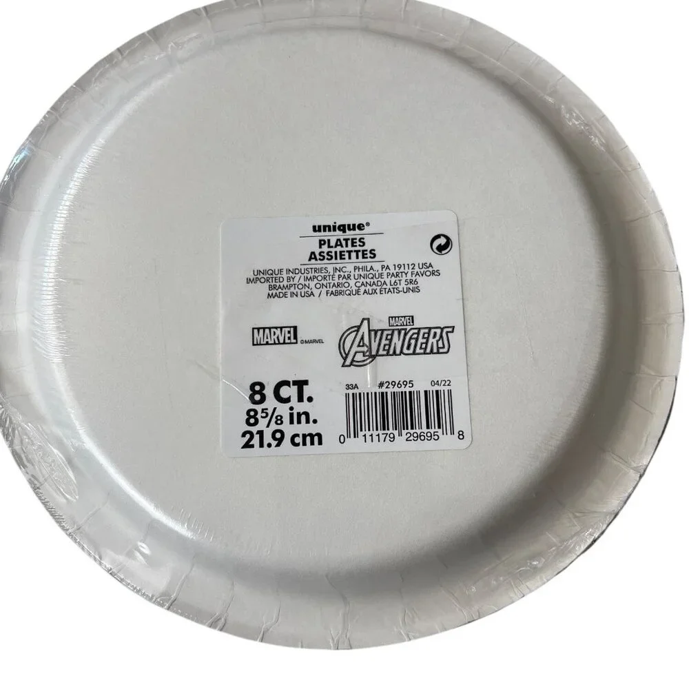 Marvel Avengers Black Panther Party Supplies Set, Dinner Dessert Plates, Napkins